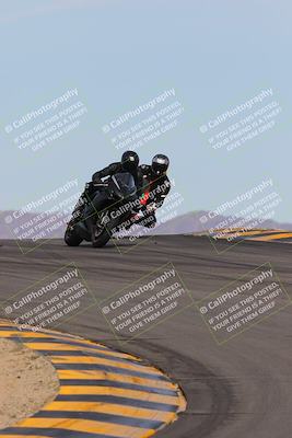 media/Mar-12-2023-SoCal Trackdays (Sun) [[d4c8249724]]/Turns 9 and 10 (1020am)/